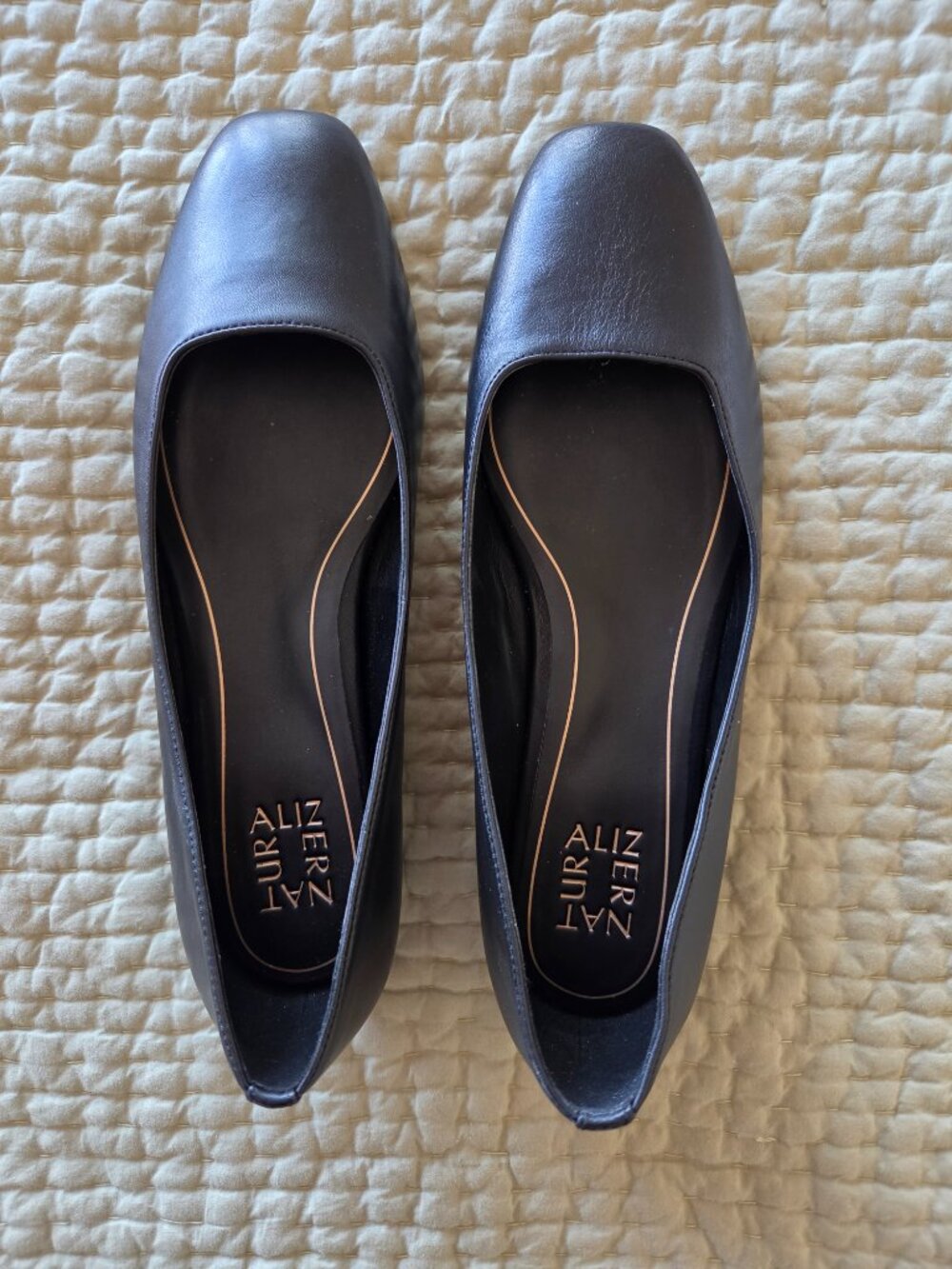 Naturalizer Chelsea Women's Size 9